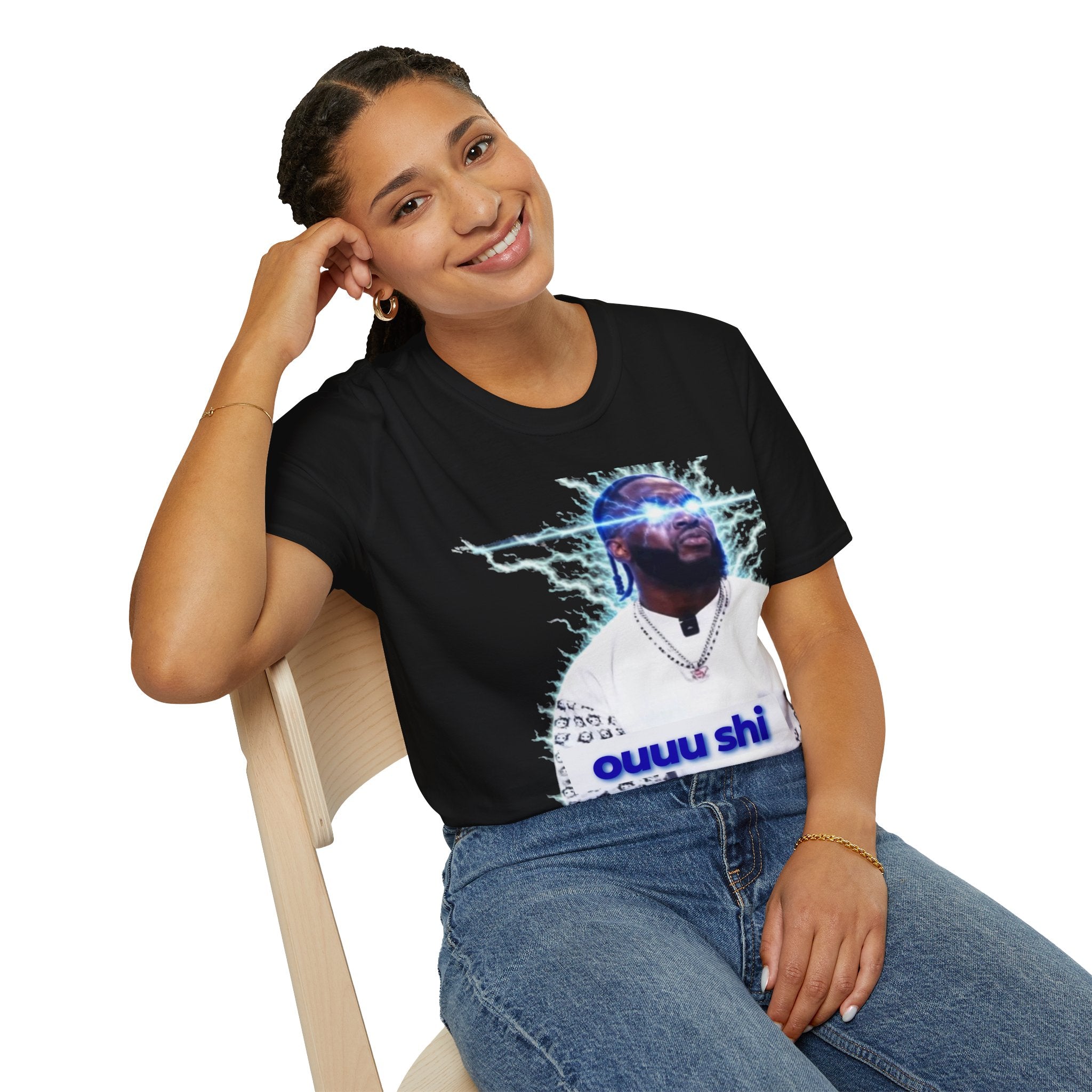 "ouuu shi" graphic tee