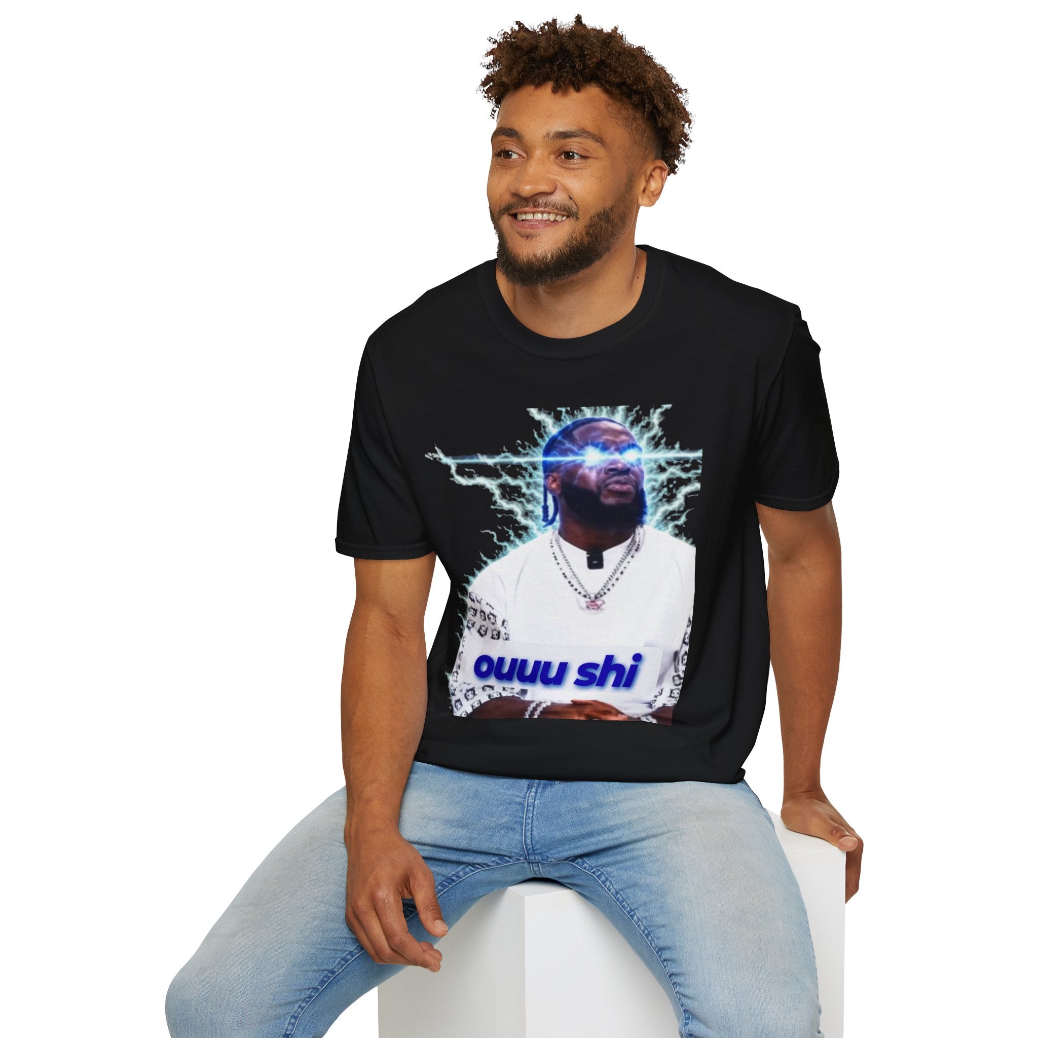 "ouuu shi" graphic tee